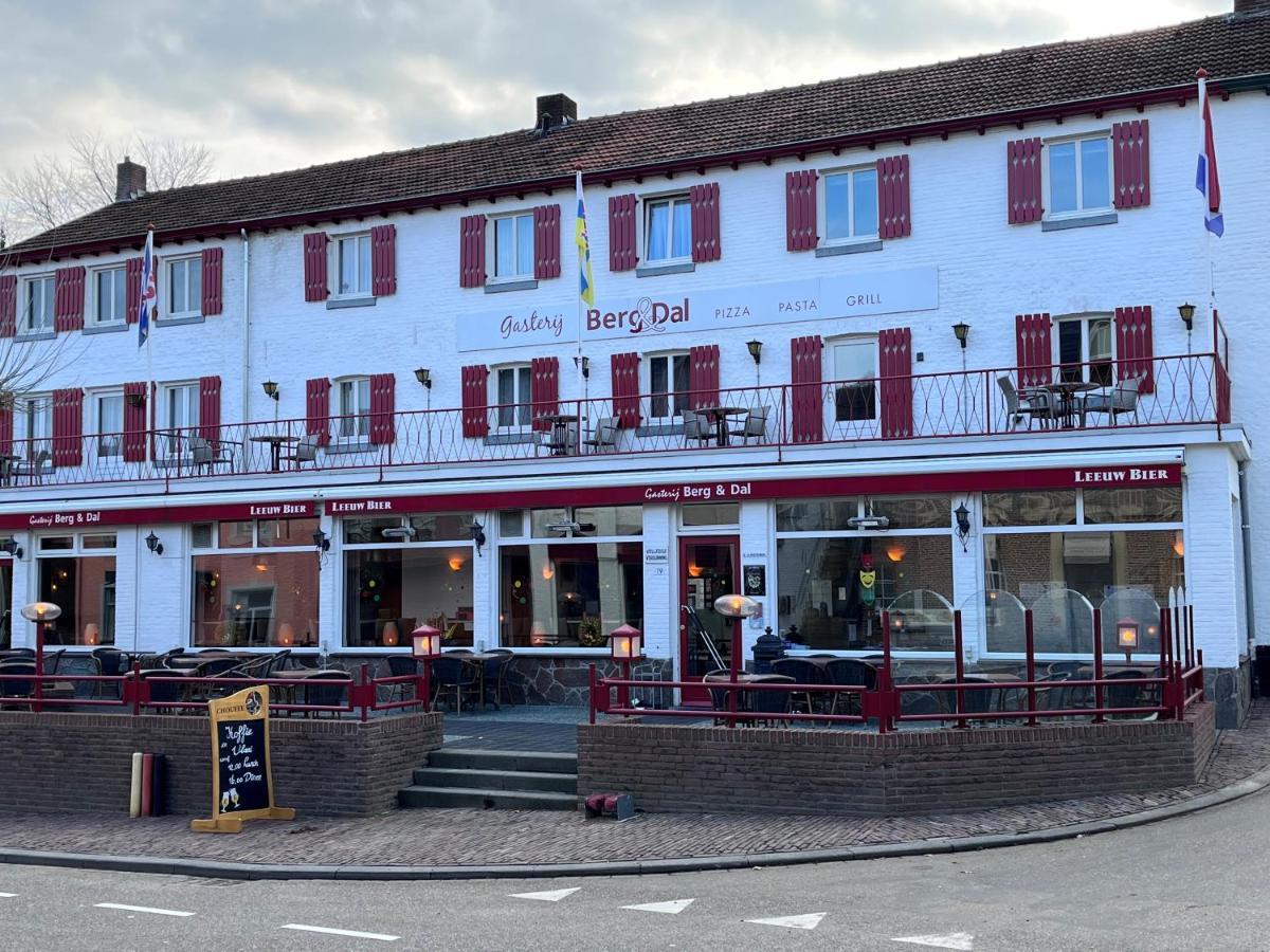 Hotel Gasterij Berg En Dal Slenaken Exterior foto